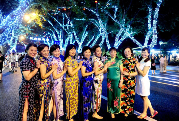 ��֮�{ | �����۵�����