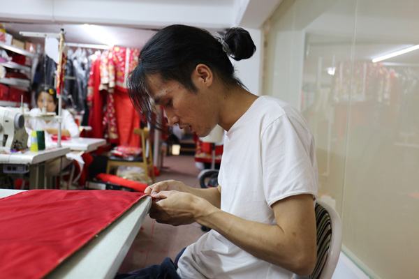 ľ�����������^�Ϻ��°׼���