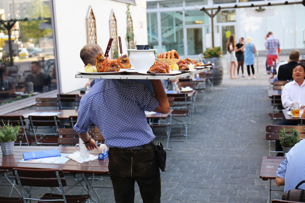 ���� NA LADY ȥ���У�����ϵ���֮��