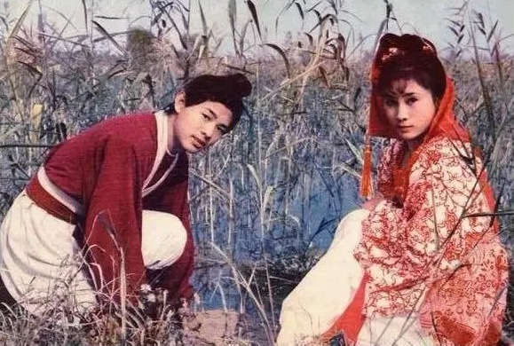 �������g����С��Ů ��ٝ�Ї��ձ�