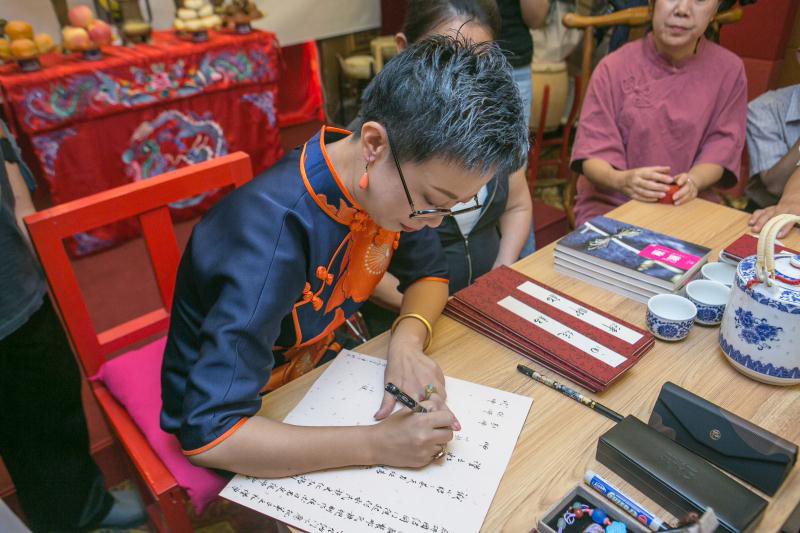 ���������ۡ����Ĵ�������ͽ�xʽ�ھ��e��