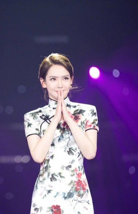 ��ޱ���Ї������b�磬�����L�飬�����Ї���ɫ�ĕr�У� 