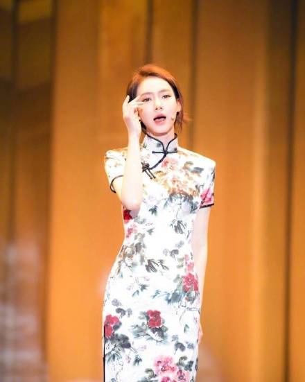 ��ޱ���Ї������b�磬�����L�飬�����Ї���ɫ�ĕr�У� 