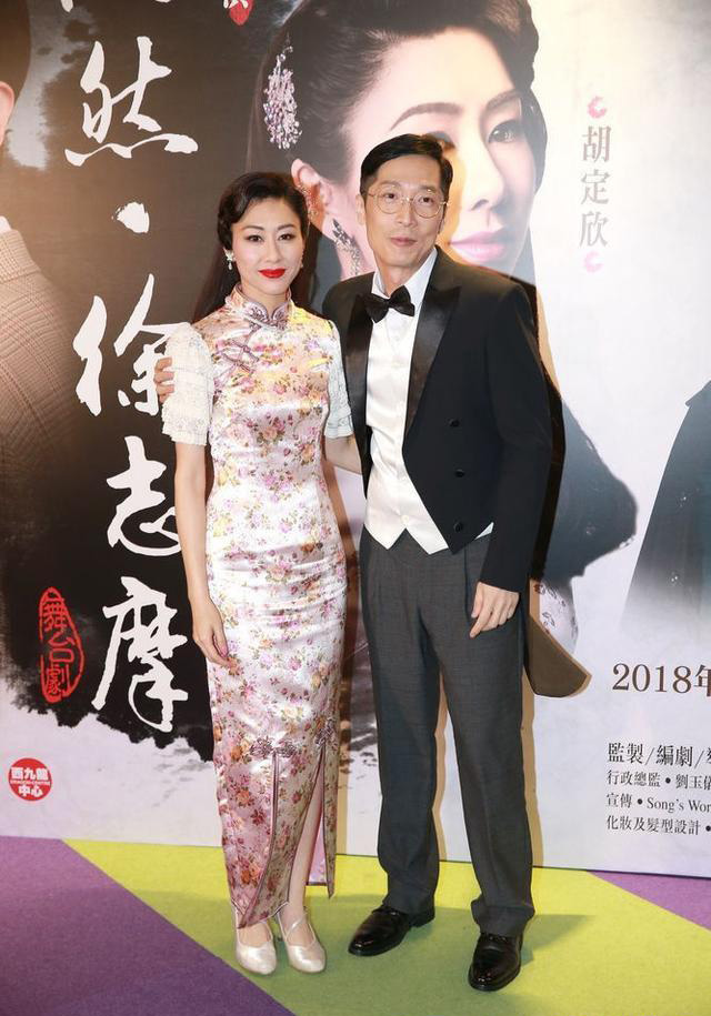 ����������һ�u���ۺ������˼ҵ�̫̫