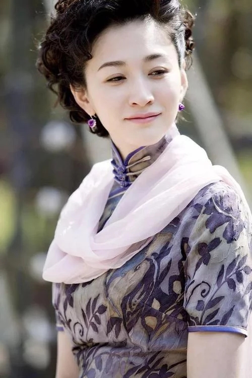 ����Ů����СȽ,һ������������߳�����Ů��!