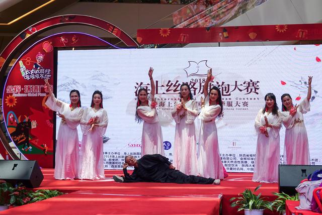 2018���Ͻz·����ʢ�係�Qِ�A�M��Ļ