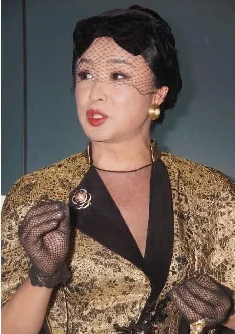 ����һ�u��ɫ����,��ȫ��!�Ԛ���¶