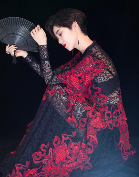 ����Ψһ���ڼt�Lȹ,���^��չʾ�˲�һ�ӵ�����Ψ