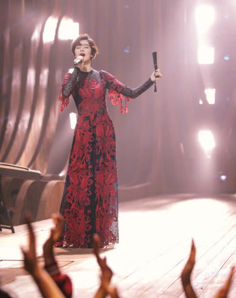 ����Ψһ���ڼt�Lȹ,���^��չʾ�˲�һ�ӵ�����Ψ