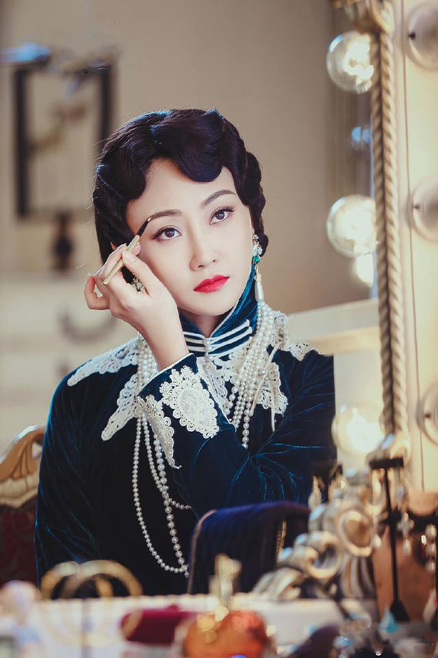 ���i����������{(di��o),�����ۚ��|(zh��)�@�G,��Ů׃������£�