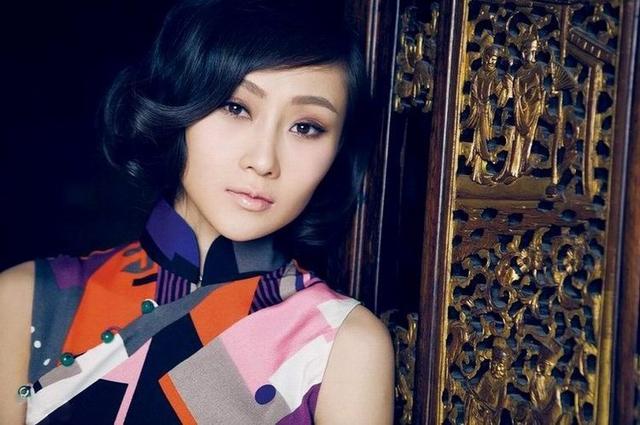 ���i����������{(di��o),�����ۚ��|(zh��)�@�G,��Ů׃������£�