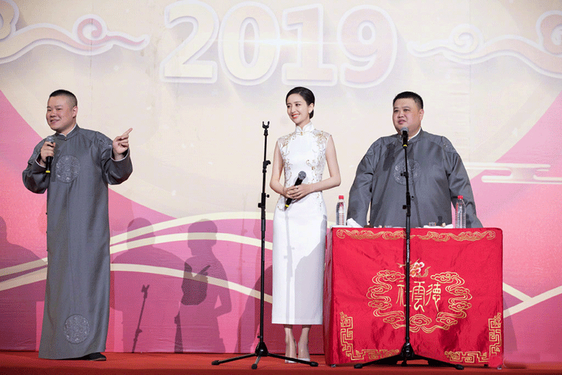 ١���I��������ɫ����,�������F��,����һ������