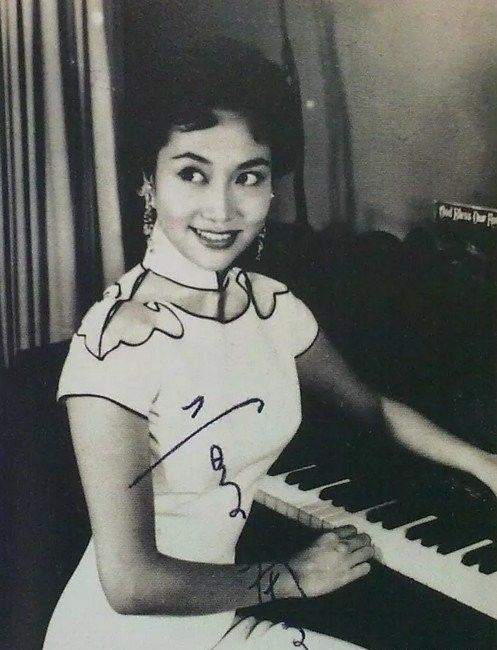 ����r�ڵ�������Ů����ֱ�@�G�˕r��