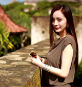 ������u������������