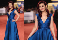 <em>Selina</em>��V������ ���ɝ��`���������â