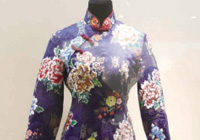 ���ϲ�������������չ��Ļ������A