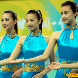 �����W�\���C���xʽ��Ů����