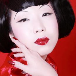 +UӰɫ��Ʒ���Ї�����ϵ��