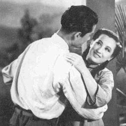 �����ĸ�Ů����诺�Ҋ����