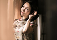 �P�����۵���Ȥ����