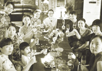 ��������Ů�ӄe��ζ�� ����12�����۽oŮ��