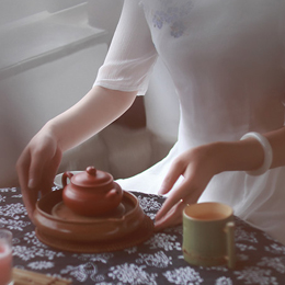 ���۲�����