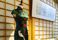 ����Ц�Z(y��)����Ů�Կ��g