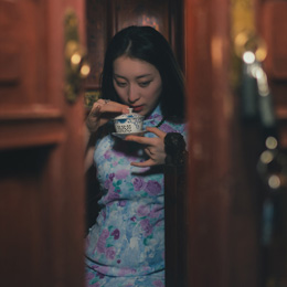 ���۔zӰ���ƺ���