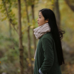 ���y����