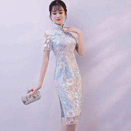 ����Ů�ӣ�������һ���L�L��˼��