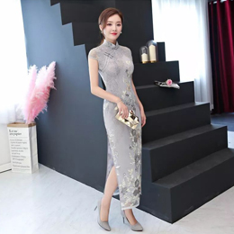 ������ˮ��Ů�ˣ����ٵ���һ������